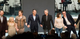 David Bowie and Lazarus cast standing ovation